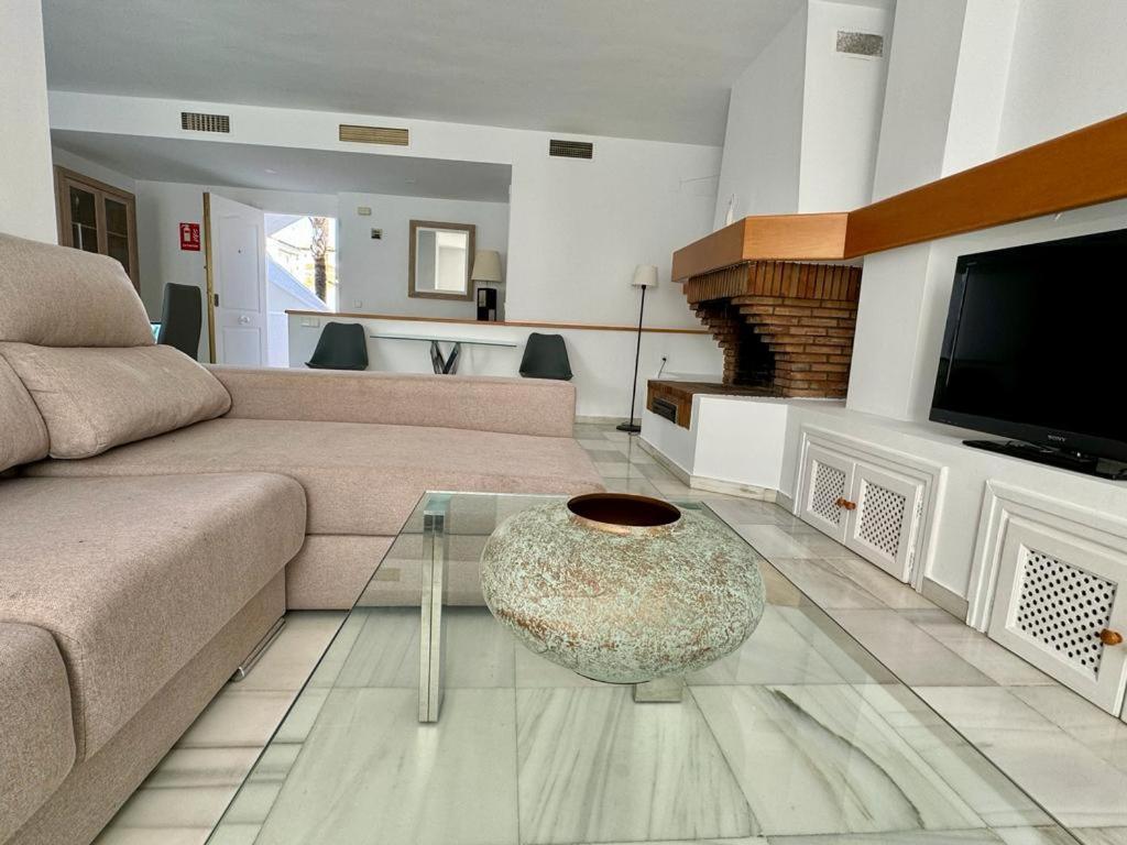 Apartamentos Naranjos Del Sol Marbella Kültér fotó
