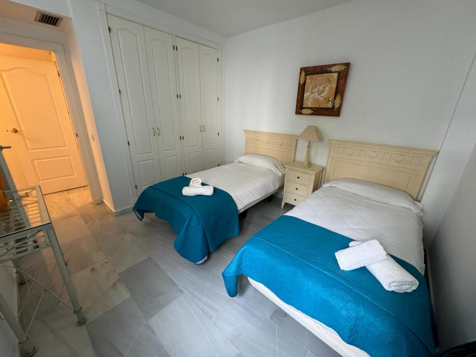 Apartamentos Naranjos Del Sol Marbella Kültér fotó