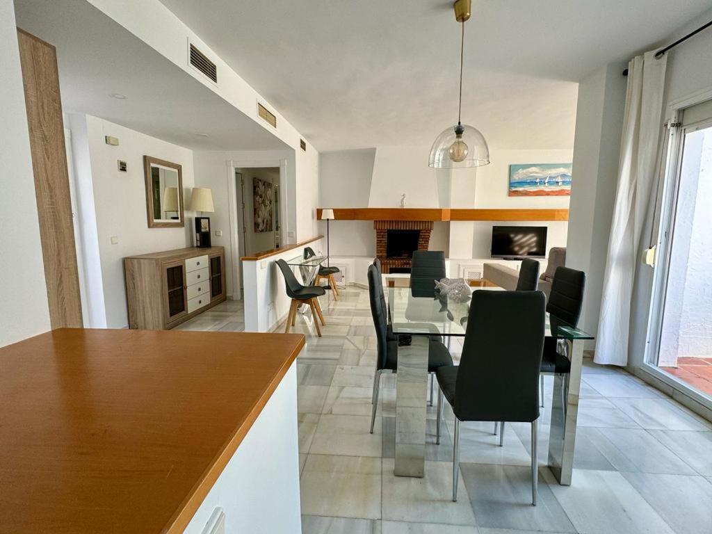 Apartamentos Naranjos Del Sol Marbella Kültér fotó