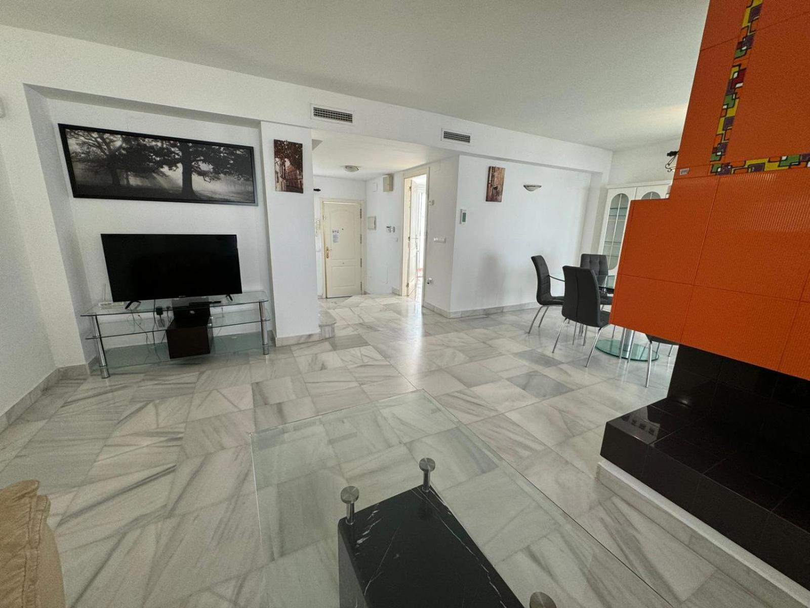 Apartamentos Naranjos Del Sol Marbella Kültér fotó