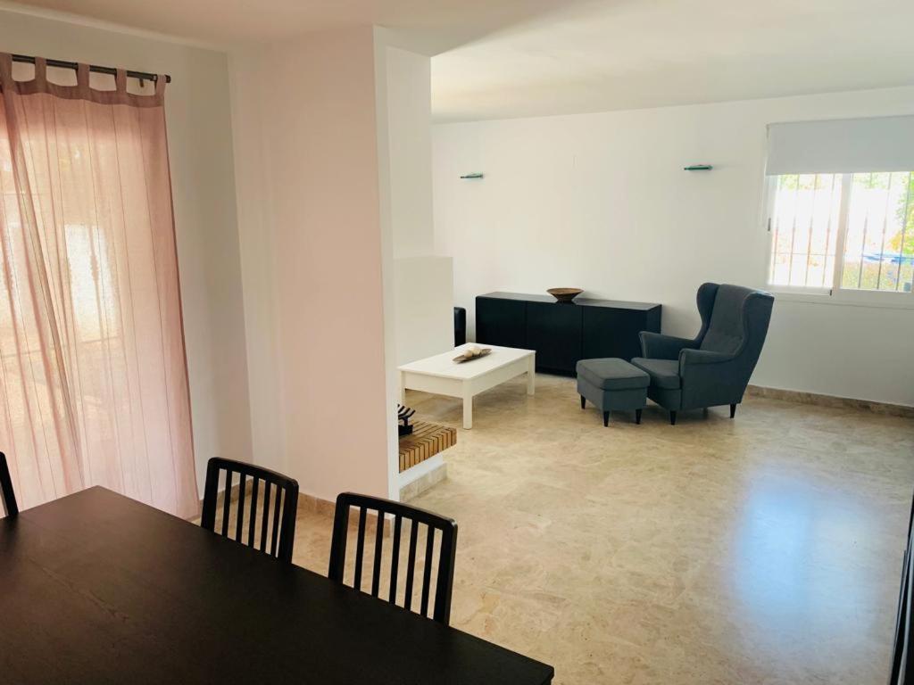 Apartamentos Naranjos Del Sol Marbella Kültér fotó