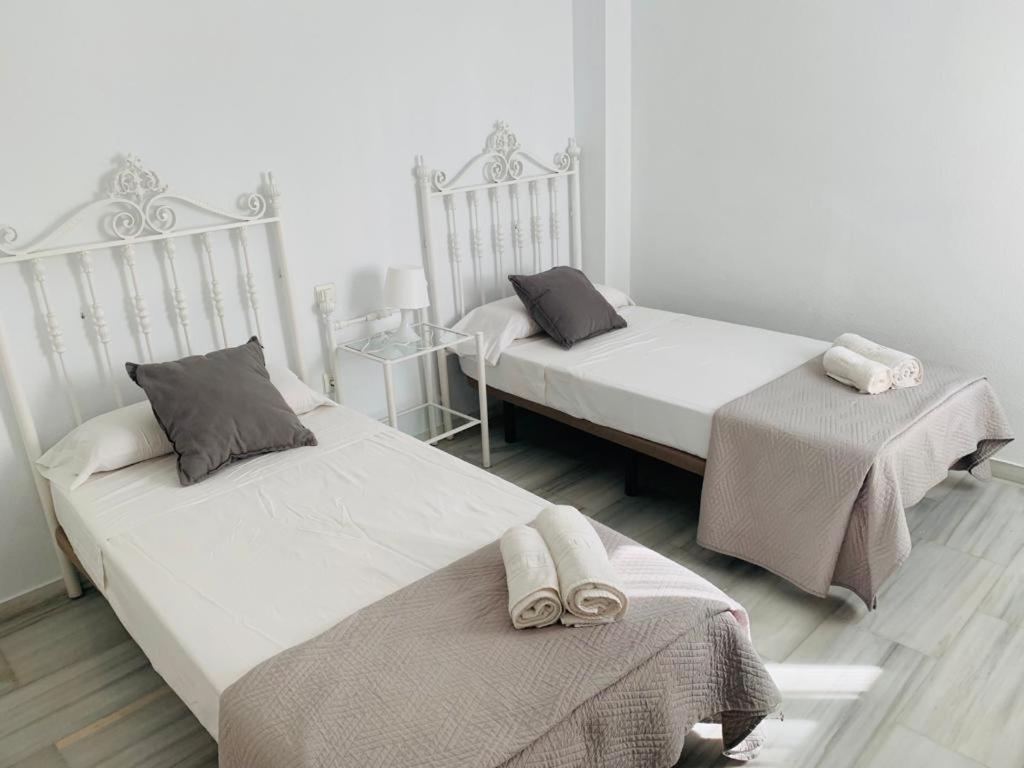 Apartamentos Naranjos Del Sol Marbella Kültér fotó