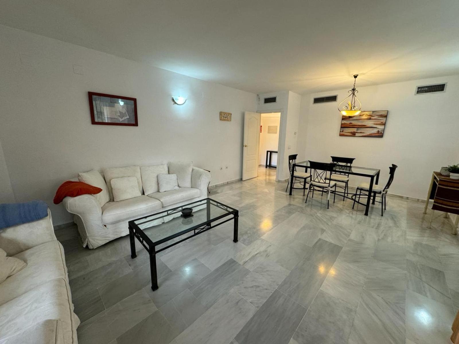 Apartamentos Naranjos Del Sol Marbella Kültér fotó